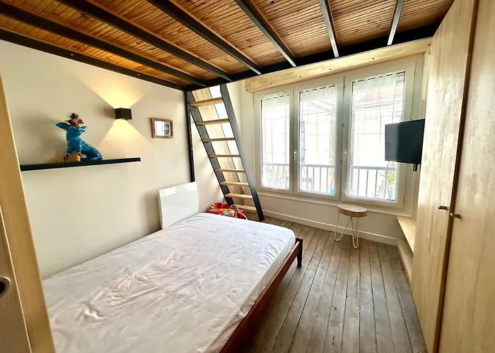 Holiday home Mezzanines 50 M De La *