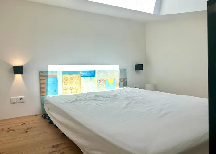 Mezzanines 50 M De La *